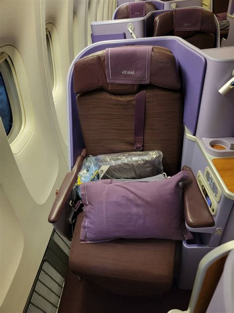 Review: Thai Airways 777 Business Class Bangkok to Frankfurt.